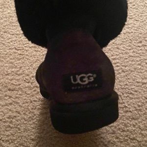 black ugg boots